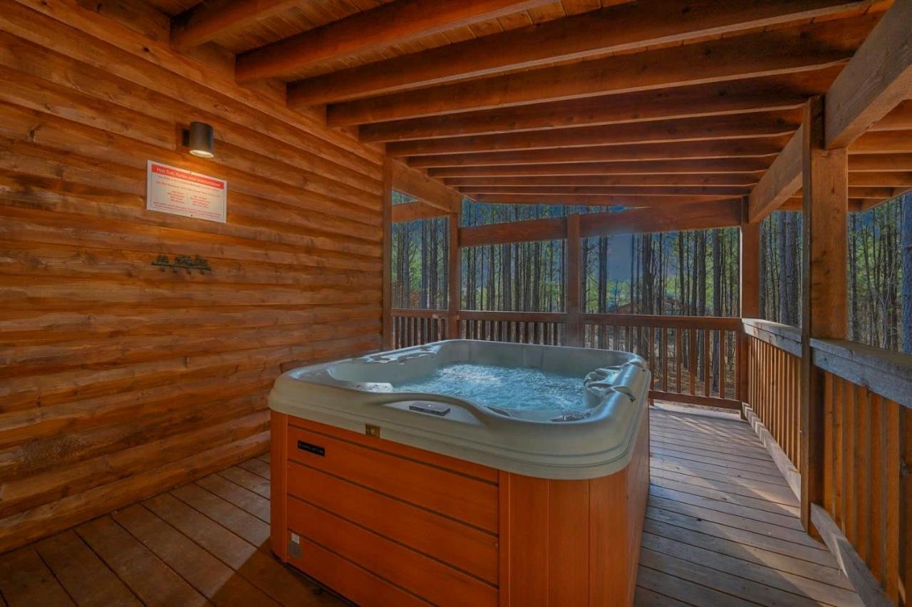 Large Luxury 2Br Cabin W Hot Tub Double Trouble Was Designed For Fun Comfort And Memories Minutes From Buzzling Hochatown And Beautiful Beaver Bend State Park Broken Bow Exterior foto